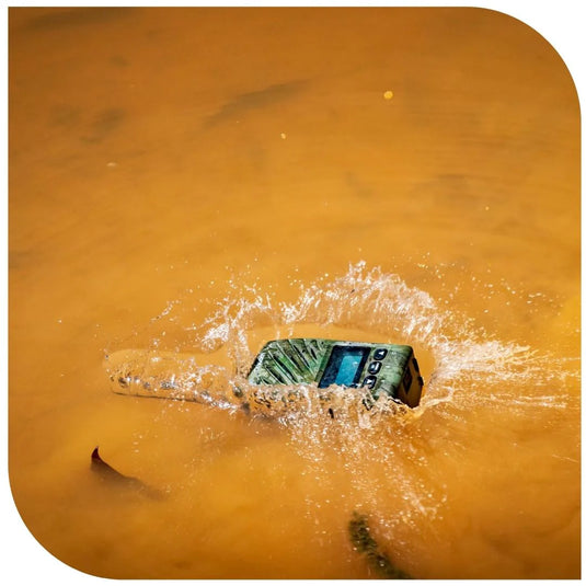 5 Watt IP67 Waterproof Handheld UHF CB Radio - CAMO