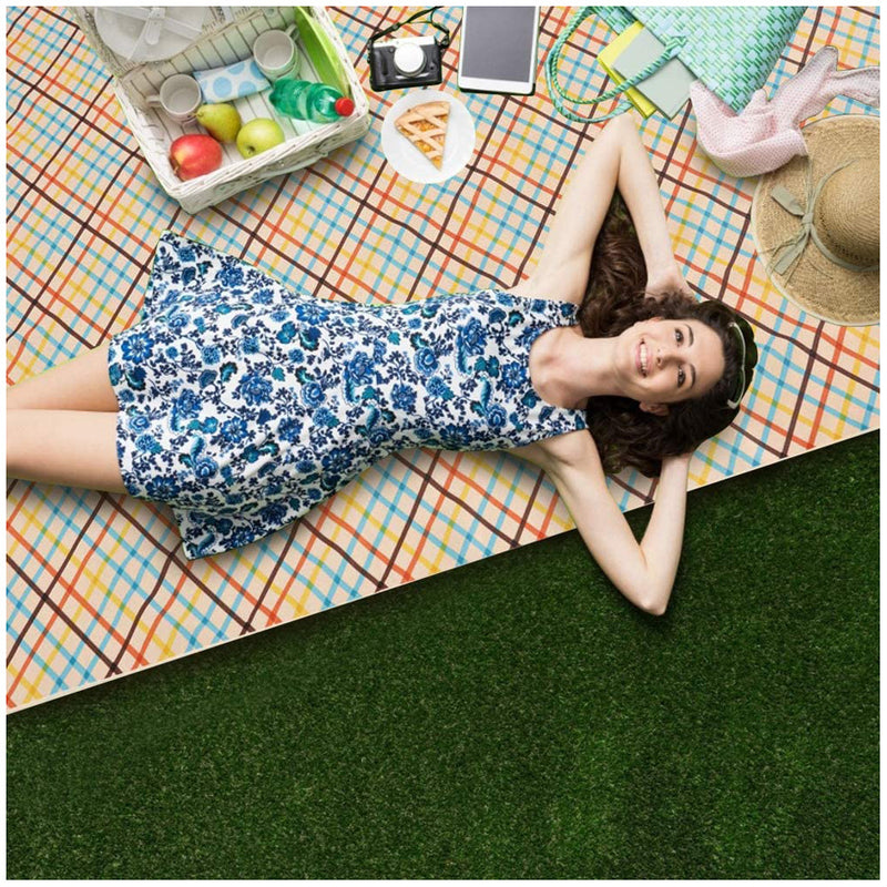 Load image into Gallery viewer, Green Stripes Stitching Premium Picnic Mat - Extra Thick &amp; Waterproof Oxford Cloth Camping Blanket - 145x180cm
